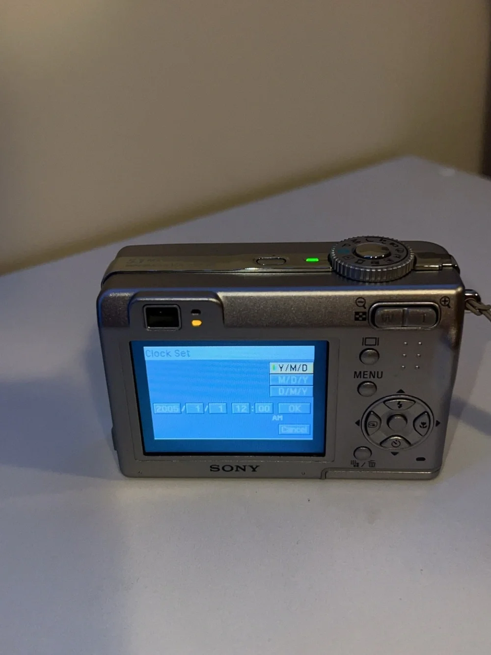 Sony Cyber-Shot DSC-W5 5.1MP 3x Optical Zoom Silver